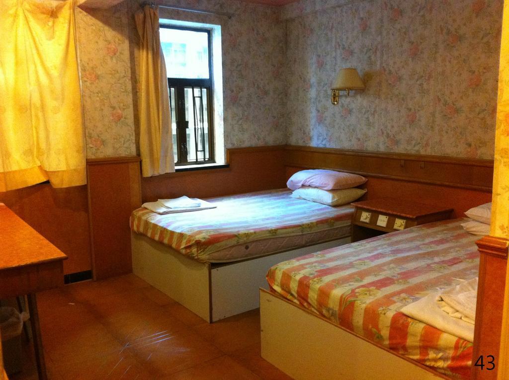 Traveller Friendship Hostel Hong Kong Bagian luar foto