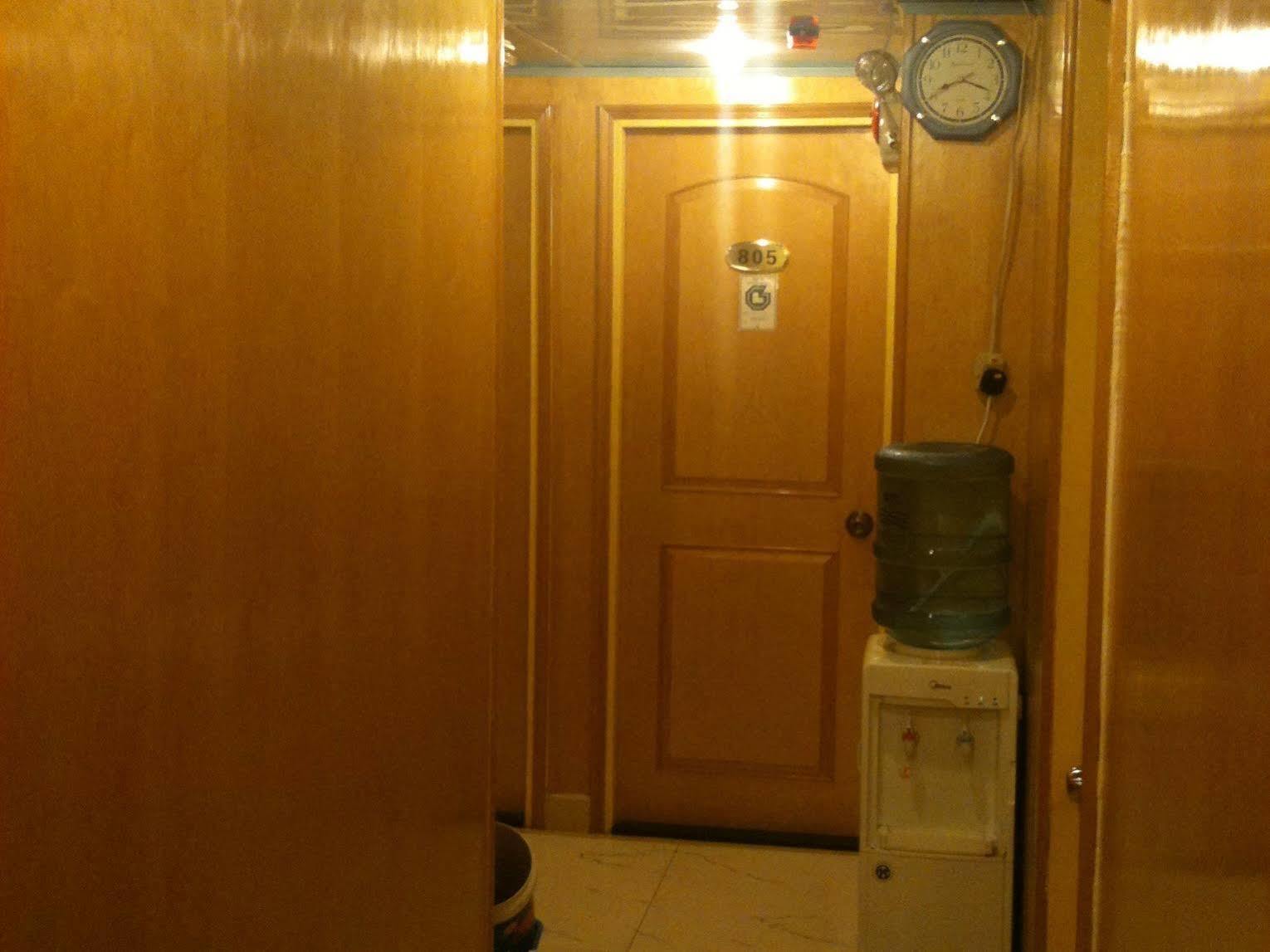 Traveller Friendship Hostel Hong Kong Bagian luar foto